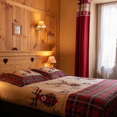 Hotel Quin Te Va Cauterets Buitenkant foto