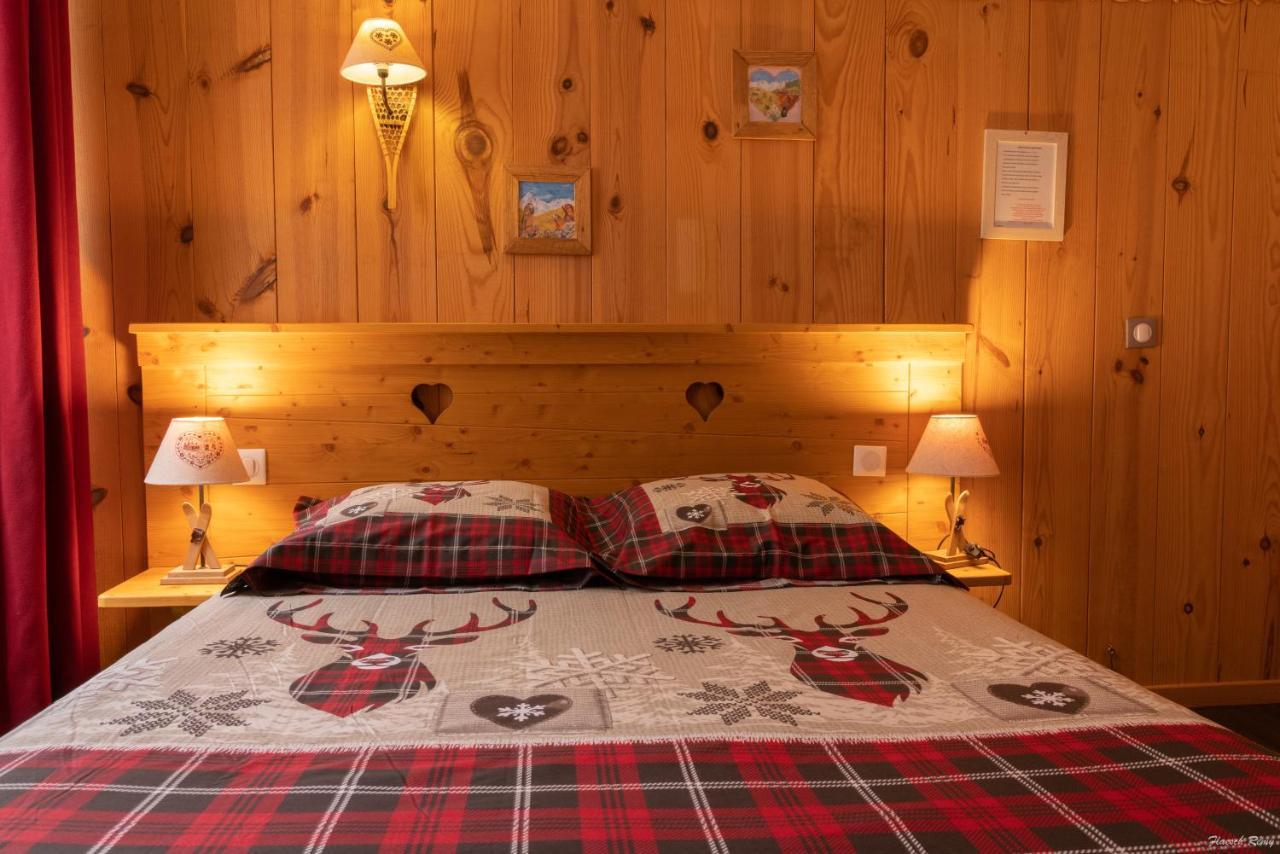 Hotel Quin Te Va Cauterets Buitenkant foto