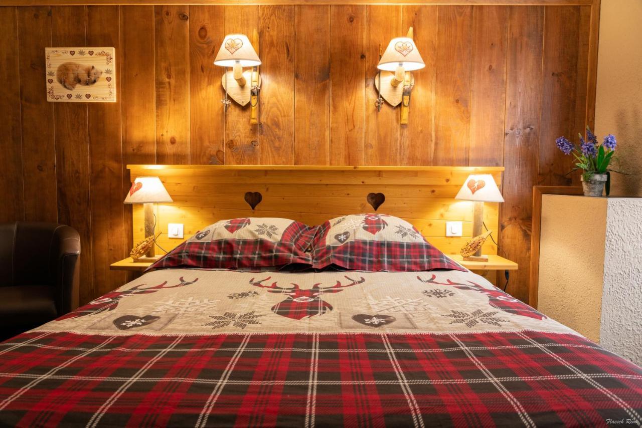 Hotel Quin Te Va Cauterets Buitenkant foto