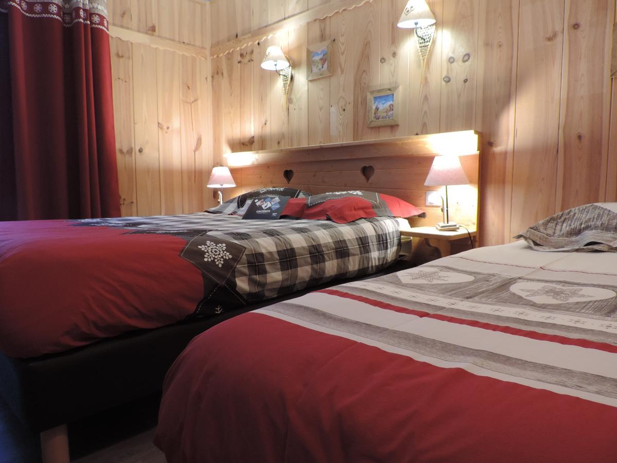 Hotel Quin Te Va Cauterets Buitenkant foto